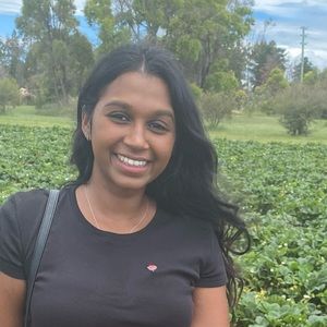 Meet your Posher, Sherin